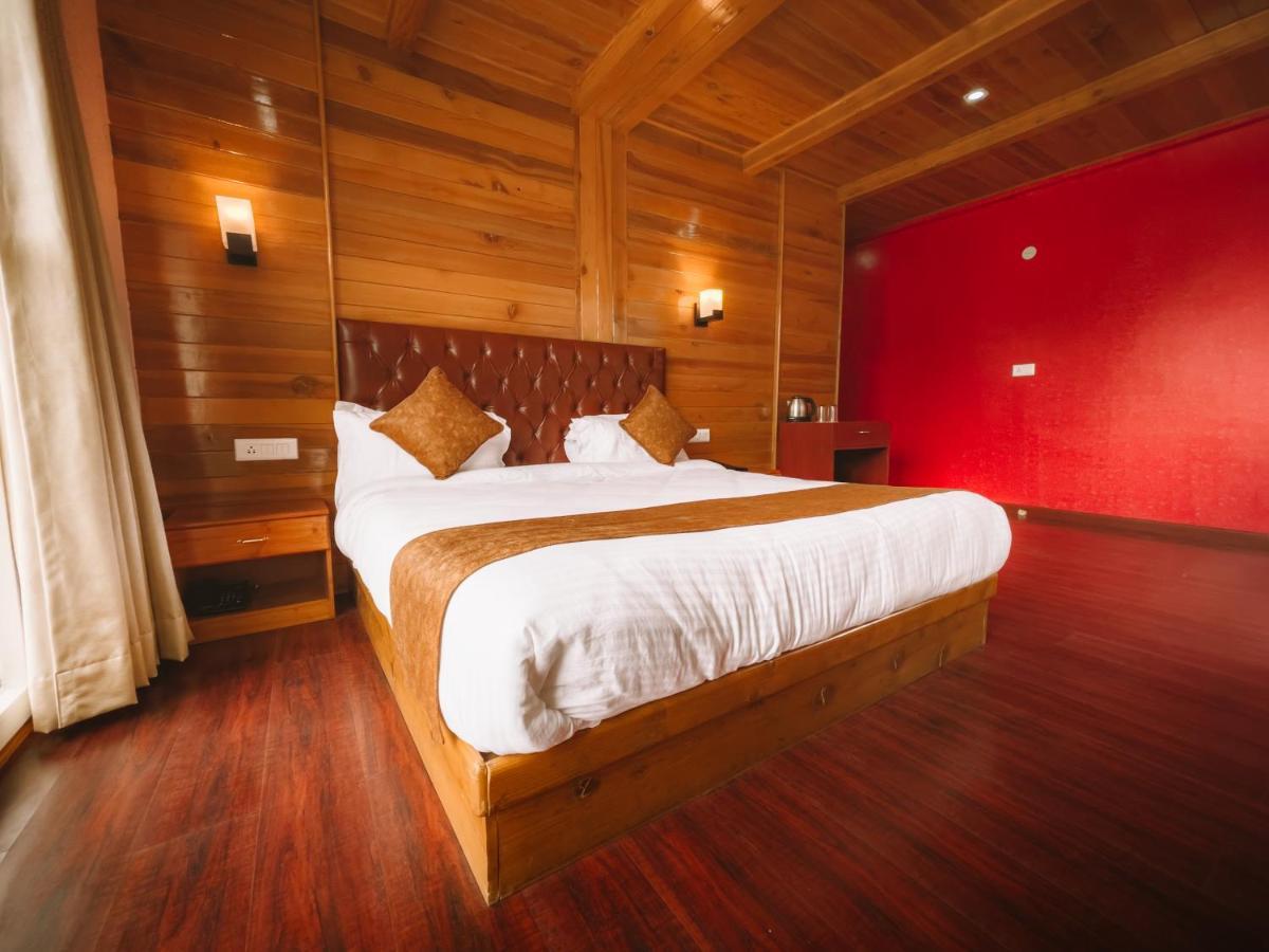 Hotel New Vistas Manāli エクステリア 写真