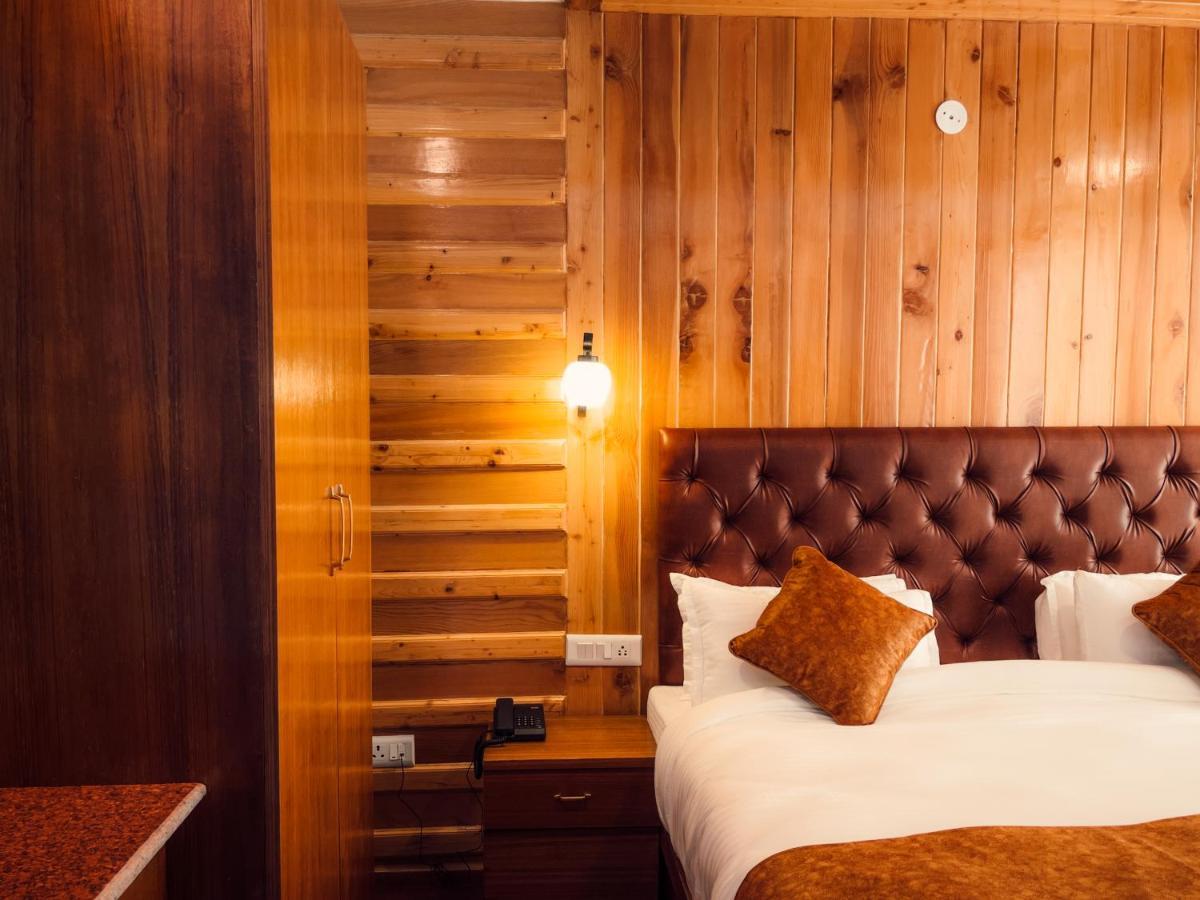 Hotel New Vistas Manāli エクステリア 写真